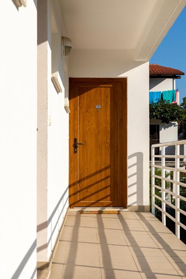 Apartment Dolly Completely Renovated 2023 Rovinj Exterior foto